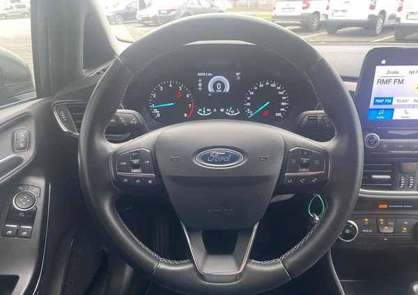 Ford Fiesta cena 49900 przebieg: 69257, rok produkcji 2019 z Poznań małe 232